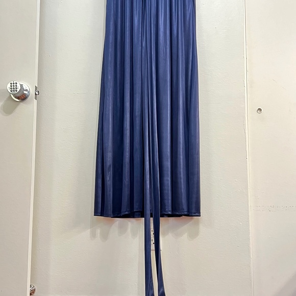 Dress the Population Krista V-Neck Tie Waist Slit Dress - Picture 7 of 9